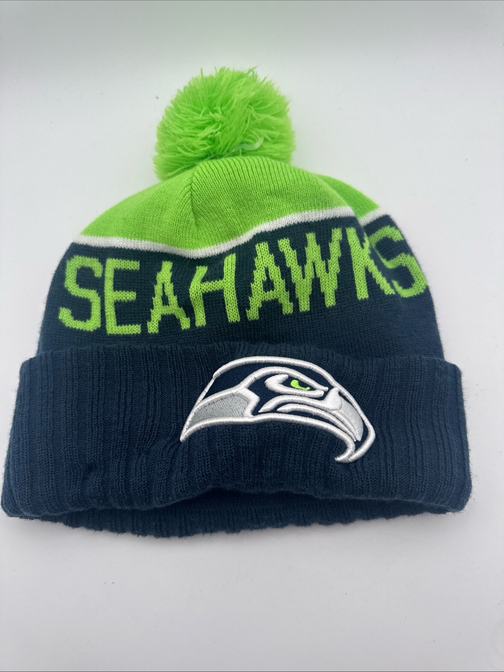Seattle Seahawks Beanie New Era NFL Sideline Sport Official Pom Cuffed Knit Hat